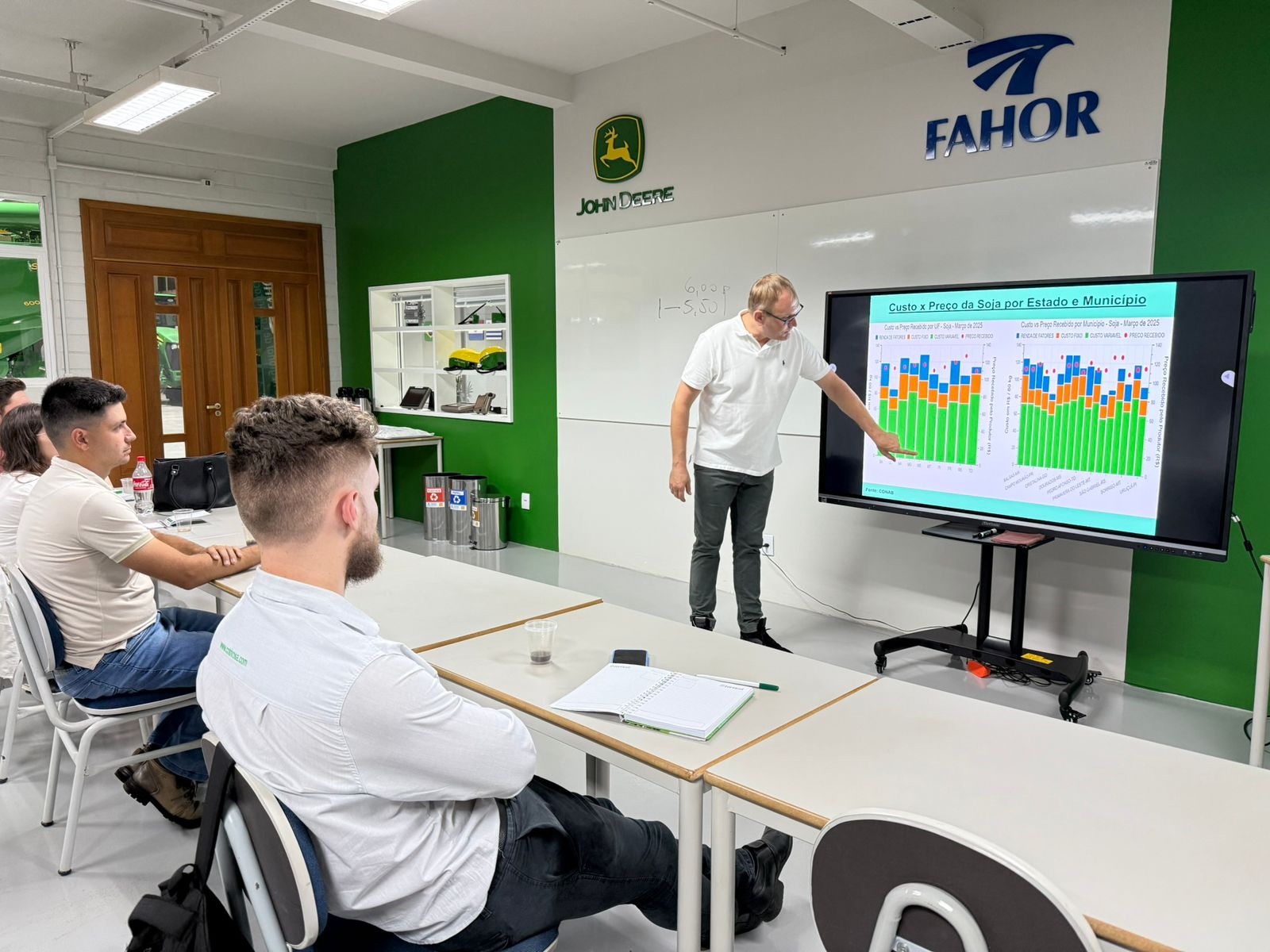 WhatsApp Image 2025 11 21 at 19.00.30